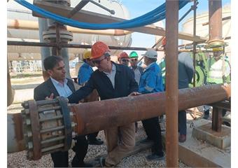 بازدید مدیر عامل شرکت بهره‌برداری نفت و گاز زاگرس جنوبی و هیات همراه از مناطق عملیاتی
