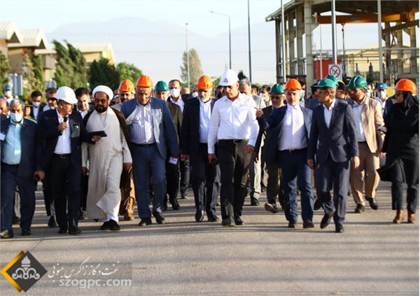 بازدید کمیسیون انرژی از منطقه عملیاتی سروستان و سعادت‌آباد 4