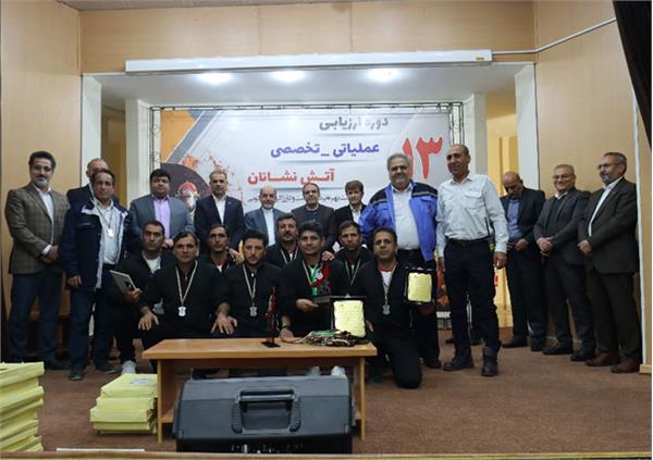 سروستان و سعادت آباد  قهرمان سیزدهمین دوره مسابقات ورزشی آتش‌نشانان زاگرس جنوبی شد 4