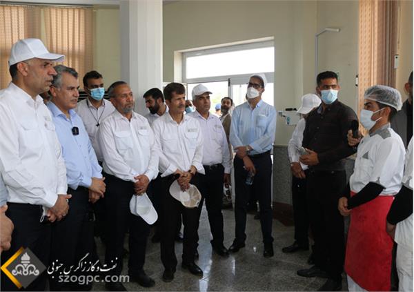 بازدید مدیرعامل شرکت نفت مناطق مرکزی ایران از منطقه عملیاتی سرخون و گشوی جنوبی 24