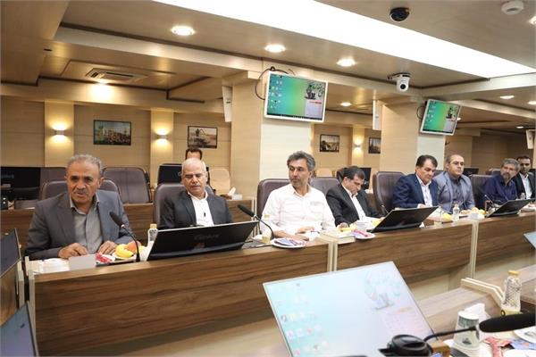 نشست فنی تخصصی مدیران صنعت نفت فارس در شرکت بهره‌برداری نفت و گاز زاگرس جنوبی 2