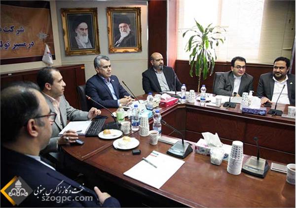 نشست صمیمی مدیرعامل شرکت نفت مناطق مرکزی ایران با کارکنان اداره بازرسی و حفاظت فنی 1