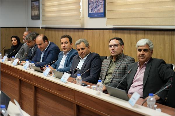 آیین معارفه مدیر جدید برنامه ریزی شرکت نفت مناطق مرکزی ایران برگزار شد 9