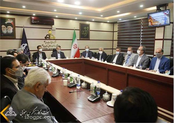 برگزاری جلسه معارفه سرپرست مدیریت برنامه ریزی شرکت نفت مناطق مرکزی ایران 16