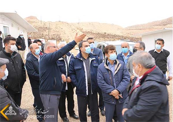 بازدید میدانی مدیر عامل نفت مرکزی از منطقه عملیاتی پارسیان  8