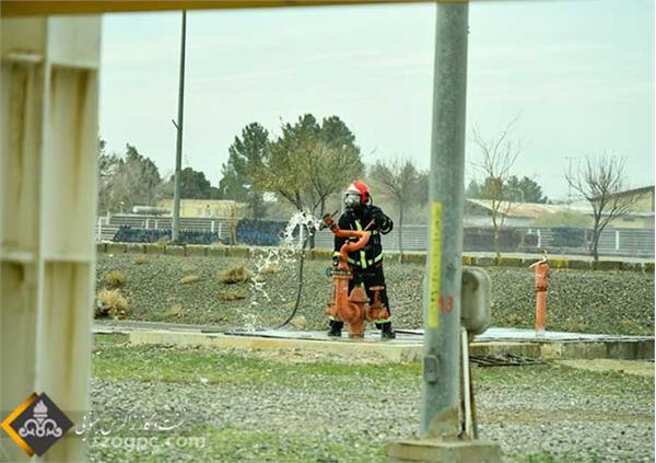 مانور آمادگی مقابله با نشت شدید گاز در منطقه عملیاتی خانگیران 12