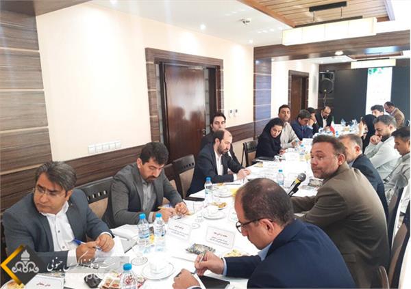 جلسه هم افزایی مدیریت برنامه ریزی شرکت نفت مناطق مرکزی ایران و شرکت های تابعه برگزار شد 6