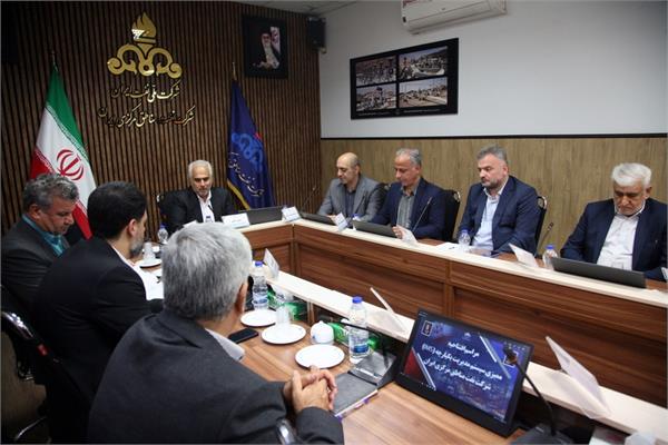 موفقیت در اخذ گواهینامه استانداردهای ایزو در شرکت نفت مرکزی 7