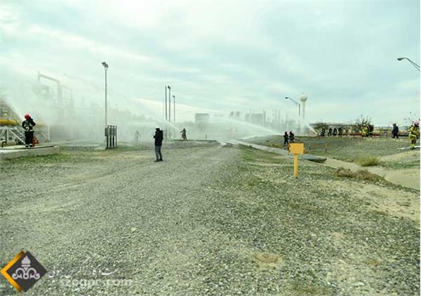 مانور آمادگی مقابله با نشت شدید گاز در منطقه عملیاتی خانگیران 2