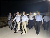 بازدید مدیرعامل نفت مناطق مرکزی ایران از میادین خارتنگ و خشت 14