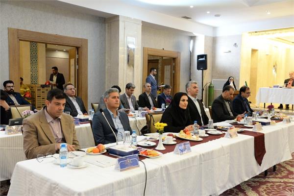 هشتمین گردهمایی تخصصی روسای HSE , پدافند غیرعامل و مدیریت بحران شرکت ملی نفت ایران 13