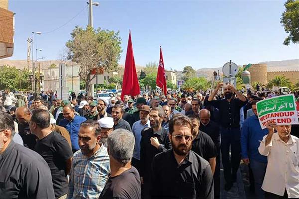 مراسم تشییع شهدای عملیات تروریستی حرم مطهر شاهچراغ (ع) 9