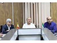 بازدید سرپرست اداره کل تشکیلات، روش‌ها و تعالی سازمانی وزارت نفت و هیأت همراه از منطقه عملیاتی خشت 11