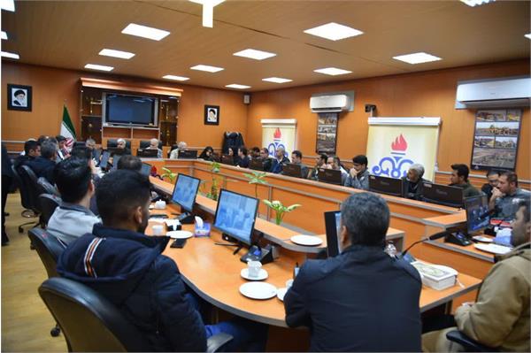 نشست بررسی و رفع مشکلات کارکنان شرکت بهره برداری نفت و گاز شرق 2