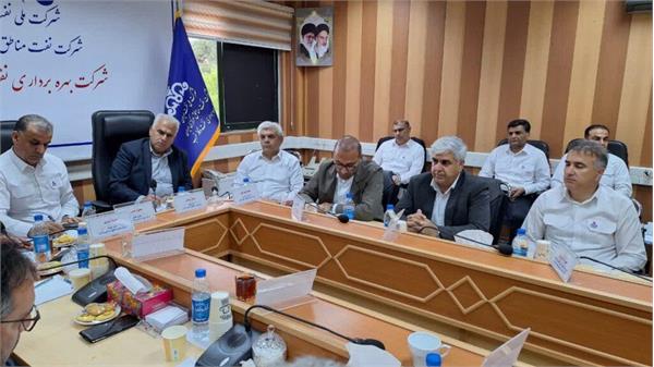 بازدید مدیرعامل شرکت نفت مناطق مرکزی ایران از ستاد شرکت بهره برداری نفت و گاز غرب 1