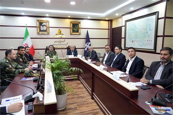 امضای تفاهم‌نامه همکاری میان نفت مناطق مرکزی و قرارگاه پاکسازی و مهندسی نیروی زمینی ارتش 25