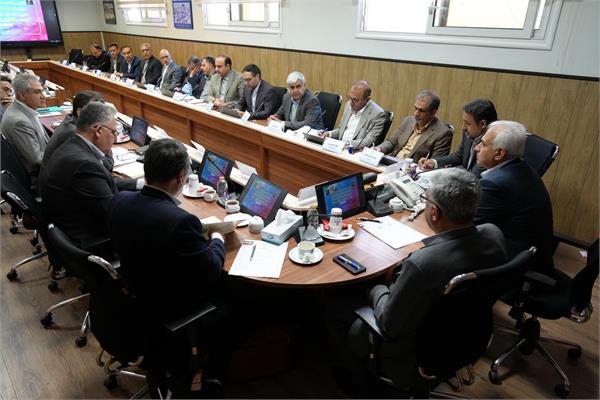 نشست مشترک مدیران شرکت نفت مناطق مرکزی ایران و مدیریت اکتشاف شرکت ملی نفت ایران 24