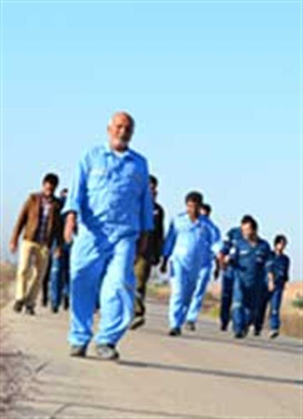 پیاده روی 4کیلومتری در منطقه عملیاتی سرخون وگشوی جنوبی به مناسبت دهه مبارک فجر