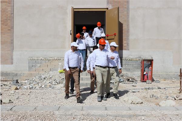 بازدید مدیر عامل شرکت نفت مناطق مرکزی ایران از ایستگاه تقویت فشار وراوی 13