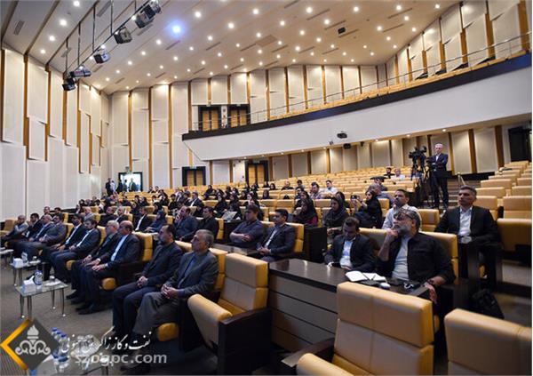 نشست مدیرعامل شرکت ملی نفت ایران با اصحاب رسانه 7