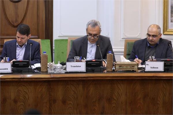 دیدار توسعه همکاری‌های مشترک در حوزه انرژی با وزیر صنایع بلاروس 1