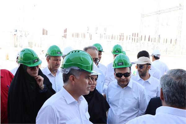 بازدید مدیر عامل شرکت نفت مناطق مرکزی ایران از منطقه عملیاتی پارسیان 10