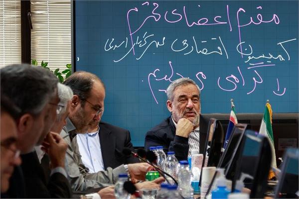 نشست کمیسیون اقتصادی مجلس با مدیران ارشد شرکت ملی نفت ایران 1