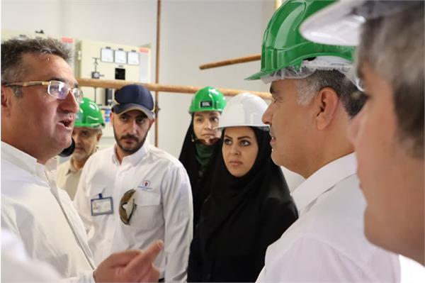 بازدید مدیر عامل شرکت نفت مناطق مرکزی ایران از منطقه عملیاتی پارسیان 18