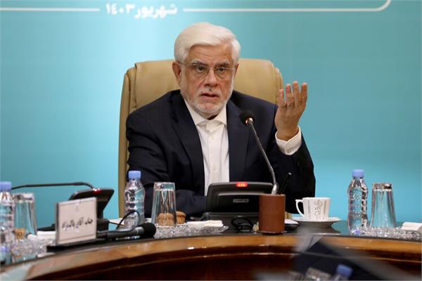 برگزاری آیین معارفه «پاک‌نژاد» با حضور معاون اول رئیس‌جمهوری 7