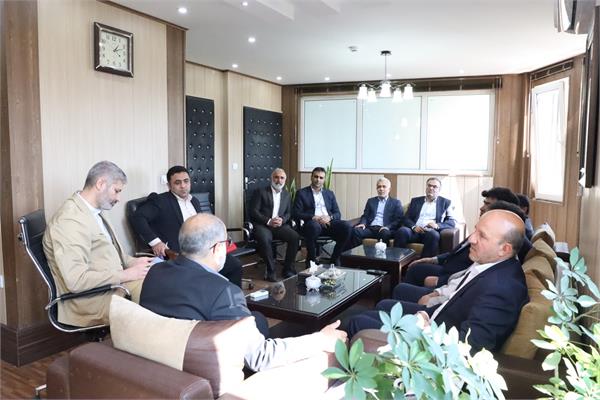 نشست صمیمانه مدیرعامل و اعضاء هیات مدیره با منطقه ۳ سازمان بازرسی کل کشور 2