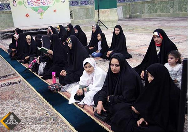 آیین غبارروبی ضریح حرم حضرت معصومه(س) توسط کارکنان شرکت نفت مناطق مرکزی ایران 12