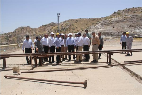 بازدید مدیرعامل نفت‌ مناطق مرکزی ایران از میدان‌های گازی باباقیر و بانکول 8