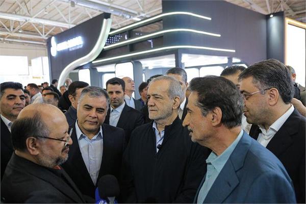 بازدید رئیس‌جمهوری از بیست‌ونهمین نمایشگاه نفت / ۱ 4