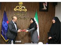 تقدیر از برگزیدگان مسابقات ورزشی بانوان بالای ۲۶ سال شرکت نفت مناطق مرکزی ایران 3