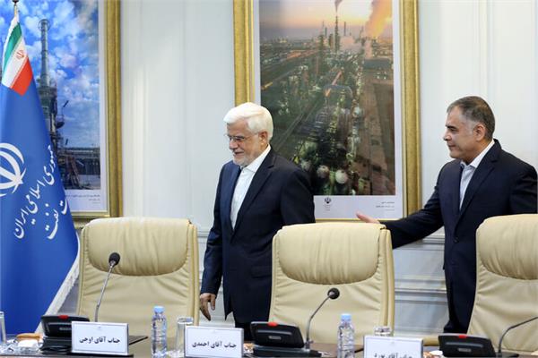 برگزاری آیین معارفه «پاک‌نژاد» با حضور معاون اول رئیس‌جمهوری 3