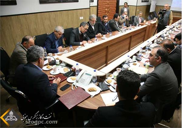 برگزاری مراسم معارفه سرپرست مهندسی سیستم ها و بهره وری شرکت نفت مناطق مرکزی ایران 6