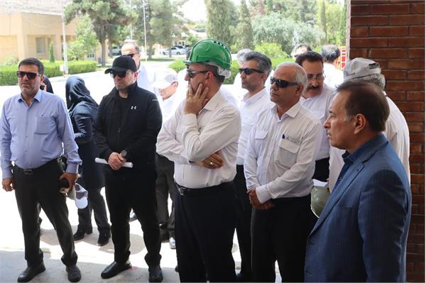 بازدید مدیر مهندسی ساختار شرکت ملی نفت ایران 21