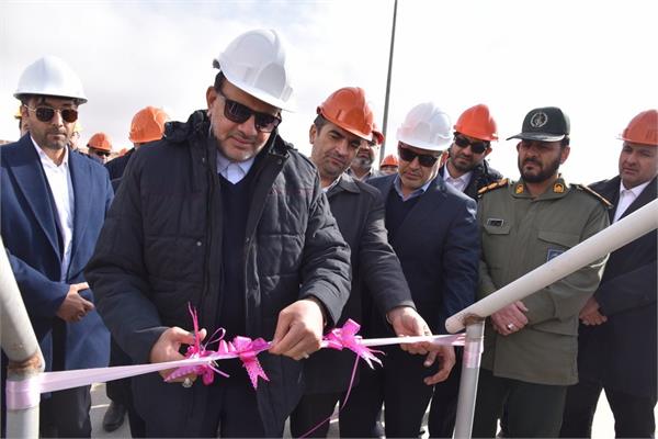 گزارش تصویری آیین رسمی بهره‌برداری از طرح‌های افزایش تولید گاز در شرکت نفت مناطق مرکزی ایران