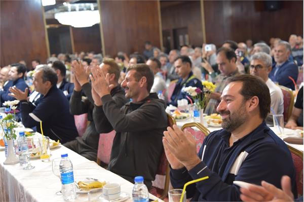 آیین اختتامیه مسابقات ورزشی کارکنان ۴۵ سال و بالاتر نفت مرکزی 20