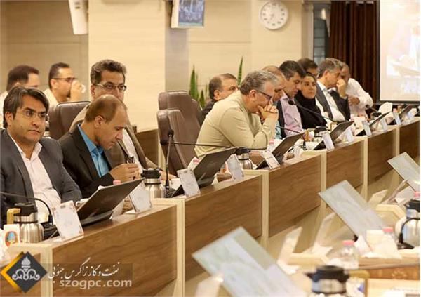 تکریم مدیریت امور فنی شرکت بهره‌برداری نفت و گاز زاگرس جنوبی 7