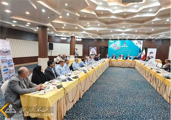 نشست مدیرعامل شرکت نفت مناطق مرکزی ایران با شرکت بهره برداری نفت و گاز غرب 7