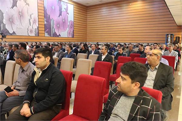 مراسم میلاد مولای متقیان و روز پدر  در شرکت بهره برداری نفت و گاز زاگرس جنوبی 3