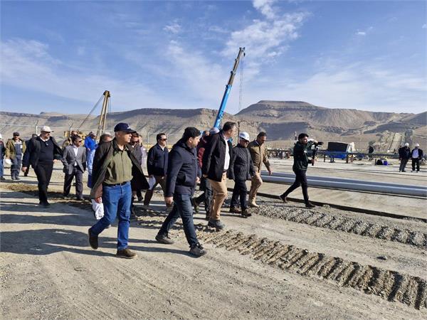 بازدید مدیرعامل شرکت نفت مناطق مرکزی ایران از میدان گازی توس 10