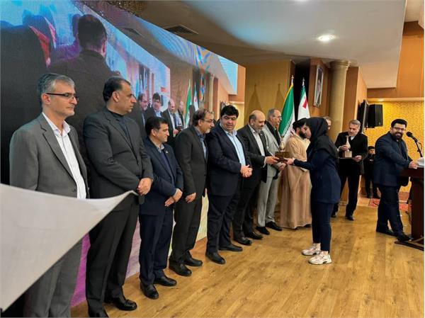 آیین اختتامیه مسابقات ورزشی بانوان بالای ۲۶ سال شرکت نفت مناطق مرکزی ایران 6