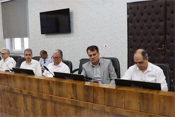 نشست مدیر عامل زاگرس جنوبی و هیات همراه با مدیریت پالایشگاه گاز پارسیان 17