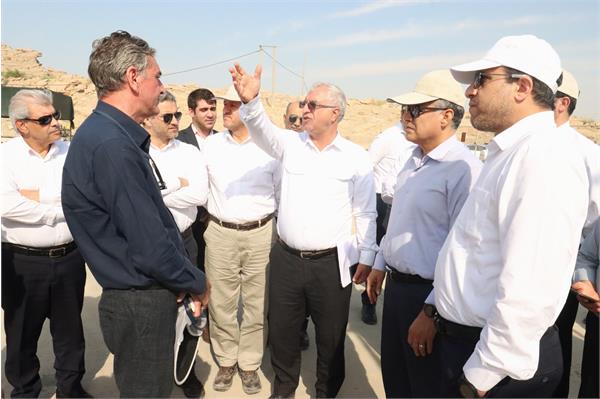 بازدید مدیرعامل نفت مرکزی از میدان نفتی خشت 14