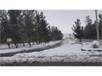 امدادرسانی به هموطنان در مسیرهای درگیر در برف توسط ترابری نفت و گاز شرق 5