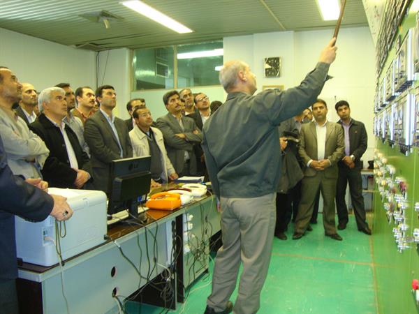 بازدید مدیر کل و معاونین و روسا مرکز فنی حرفه ای استان فارس 3