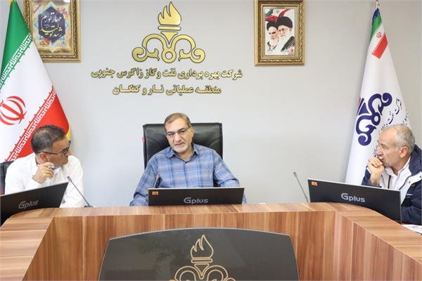 دیدار نوروزی مدیر عامل با کارکنان منطقه عملیاتی نار و کنگان 5