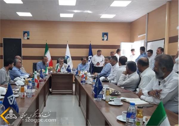 بازدید مدیرعامل شرکت نفت مناطق مرکزی ایران از ایستگاه‌ تقویت فشارگاز منطقه بیات دهلران 6